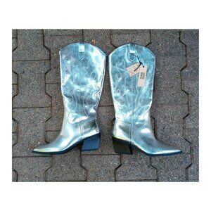 Women's Embroidered Tall Western Cowboy Boots - Madden NYC - NWT